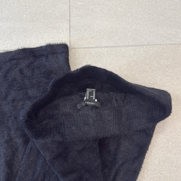 Forever 21 Fuzzy Flair Leg Pajama Pants! NWOT! - Picture 8 of 8